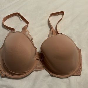 Wacoal nude underwire lined bra